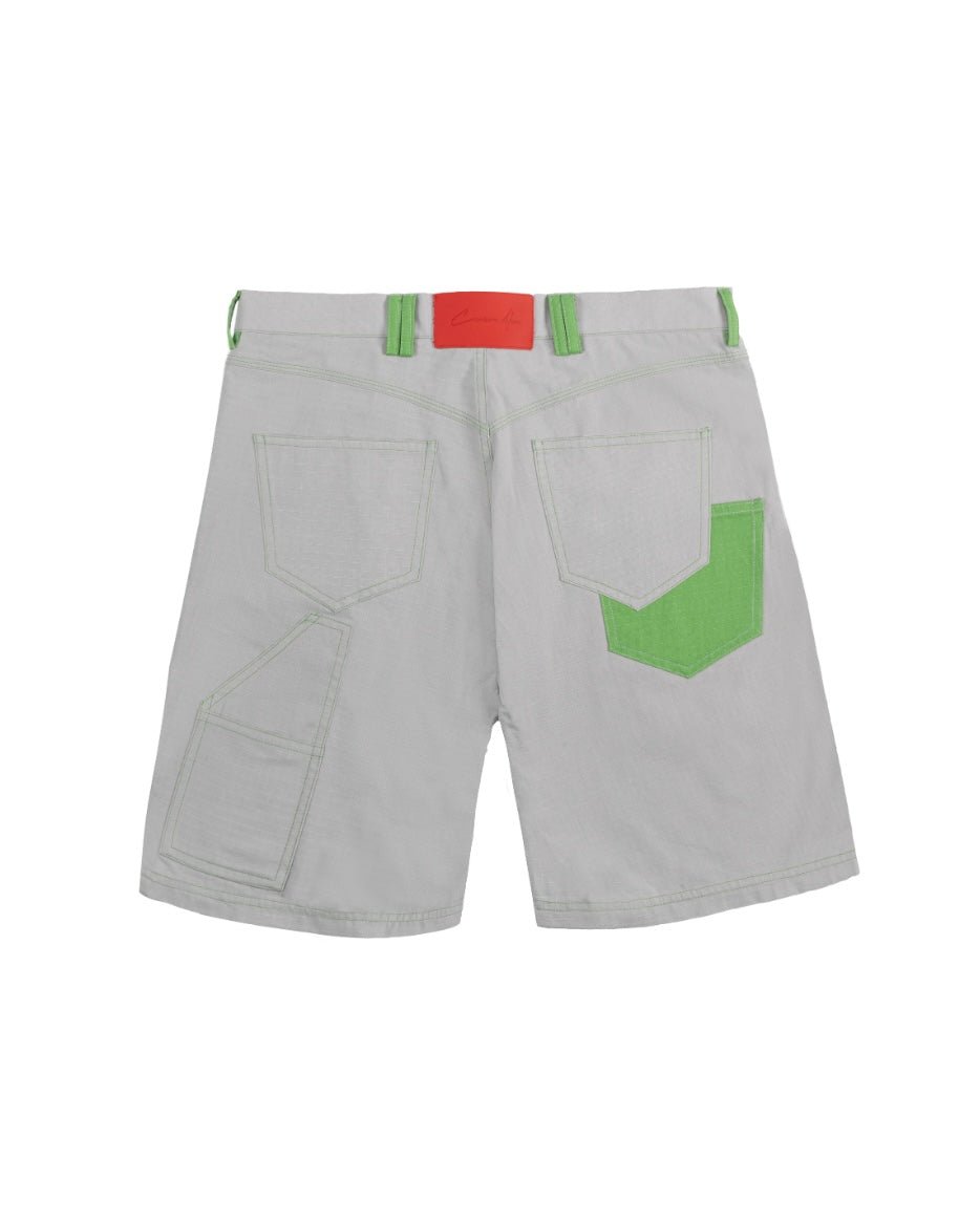 A RIPSTOP SHORT in grey