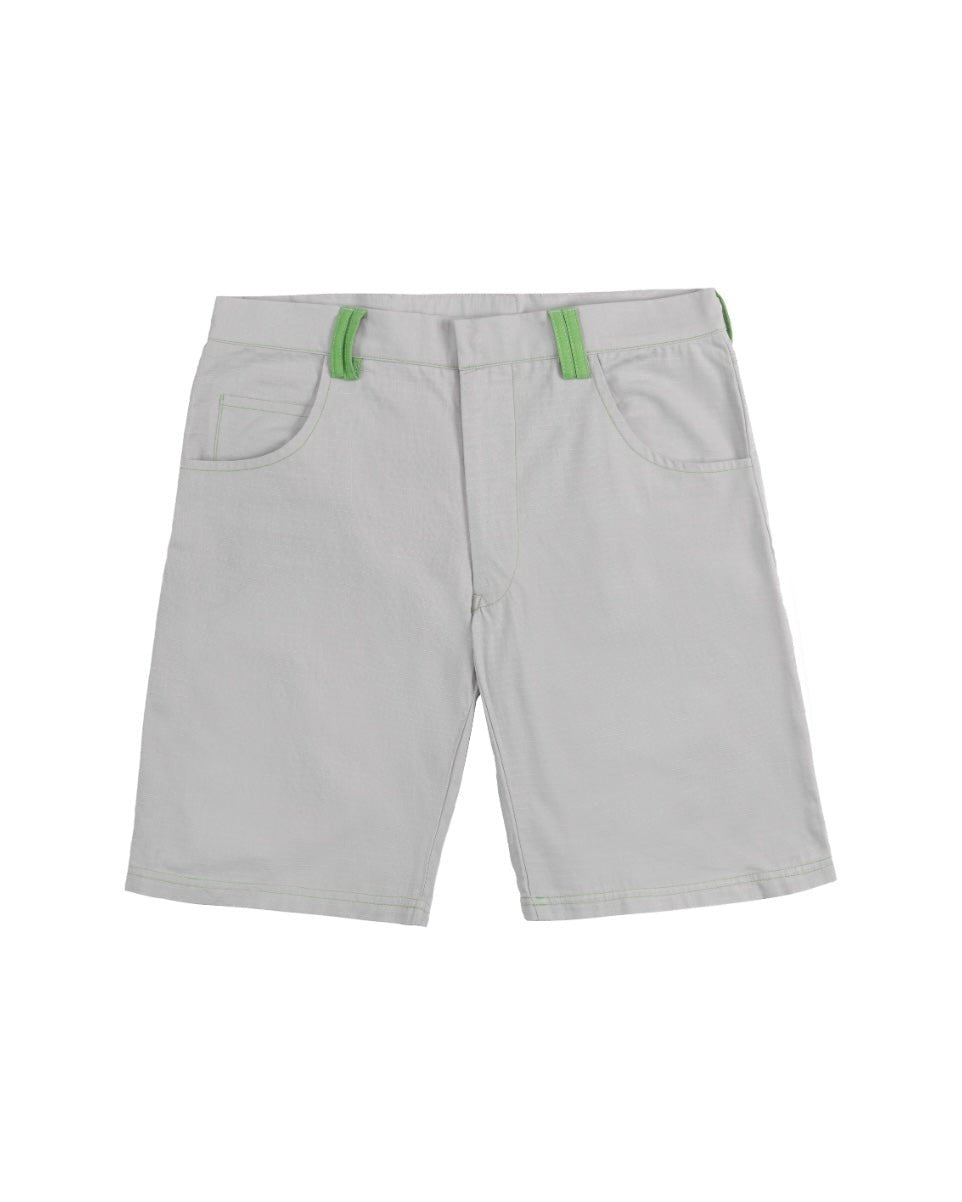 A RIPSTOP SHORT in grey